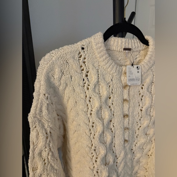 NWT FREE PEOPLE Polly Cable-Knit Sweater | Cream MSRP $148 XS Oversized CURRENT - Picture 8 of 9